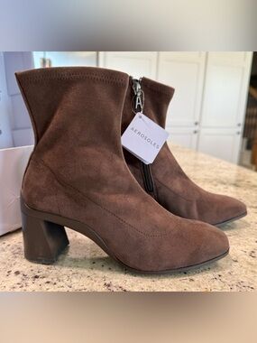 Aerosoles Corinda Bootie in "Java"